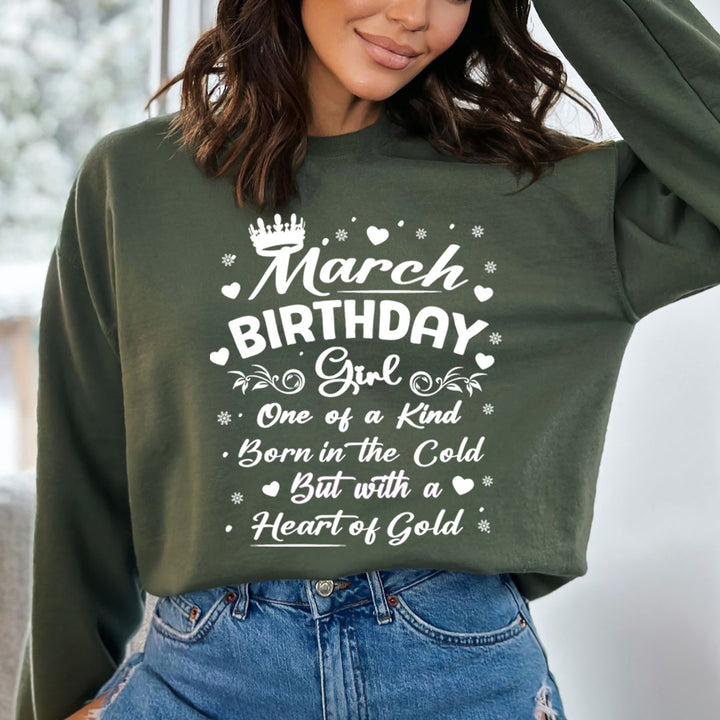 March Birthday Girl Born In The Cold - Sweatshirt & Hoodie