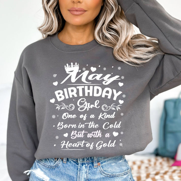 May Birthday Girl Born In The Cold - Sweatshirt & Hoodie