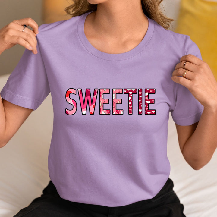 SWEETIE - Unisex T-Shirt