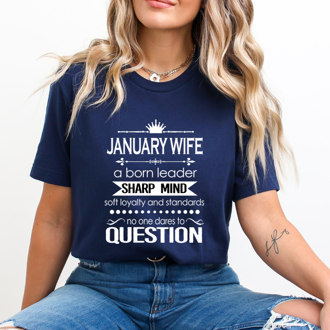 January Wife Sharp Mind - Unisex T-Shirt