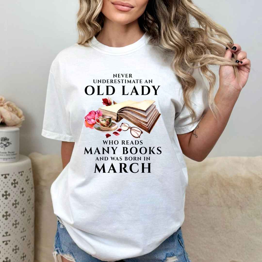 ''Book Lover Old Lady March''