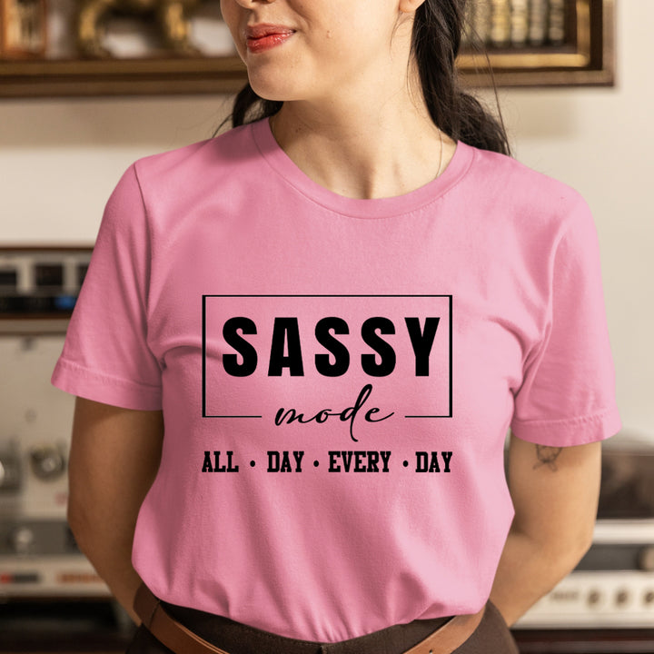 Saasy Mode - Unisex T-Shirt
