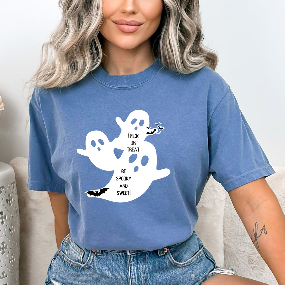 Be Spooky And Sweet - Bella canvas